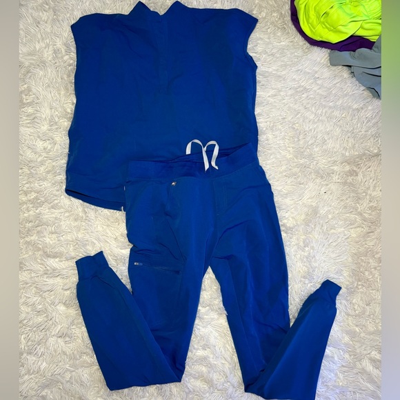 WOMENS WINNING BLUE FIGS💙🔵 - Picture 2 of 3